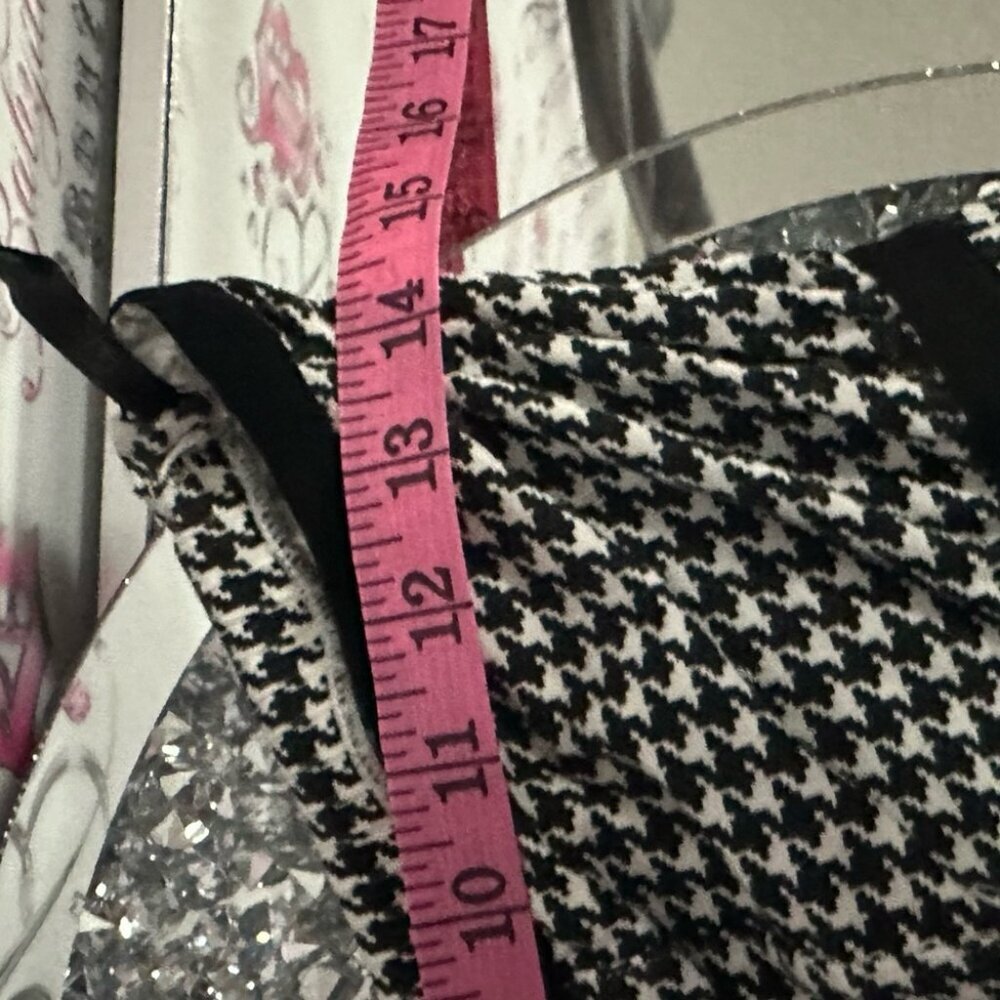 Seduction tube top houndstooth black white pin up girl button tank top y2k - Picture 5 of 5